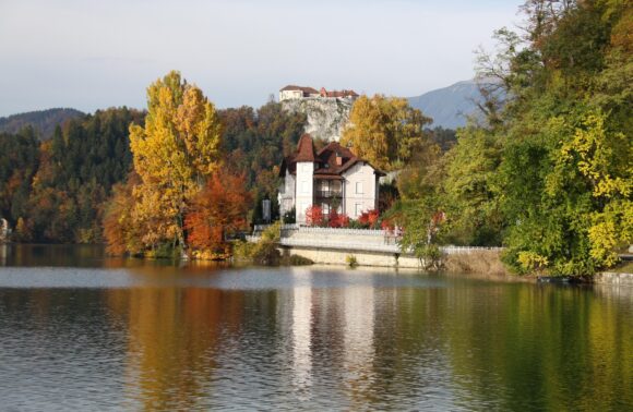 TRES TESOROS EXPRESS