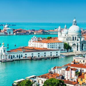 ENCANTOS DEL NORTE Y SUR DE ITALIA  (MILÁN – NAPOLES)